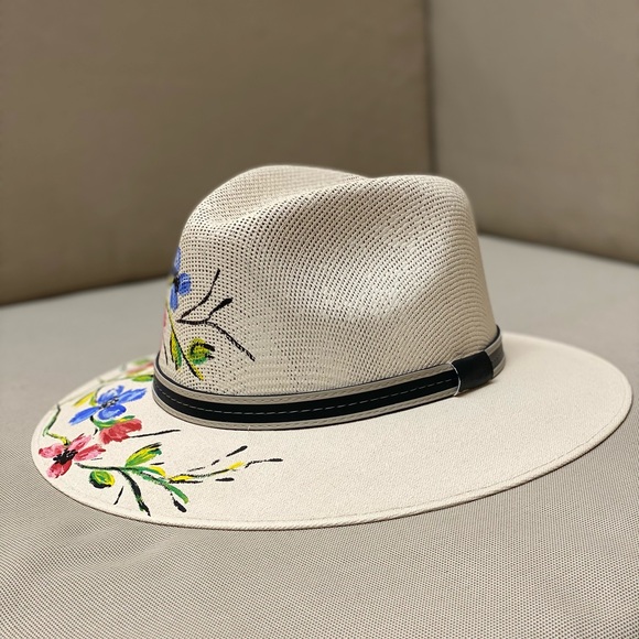 Beautiful HAND PAINTED HAT! main image 4
